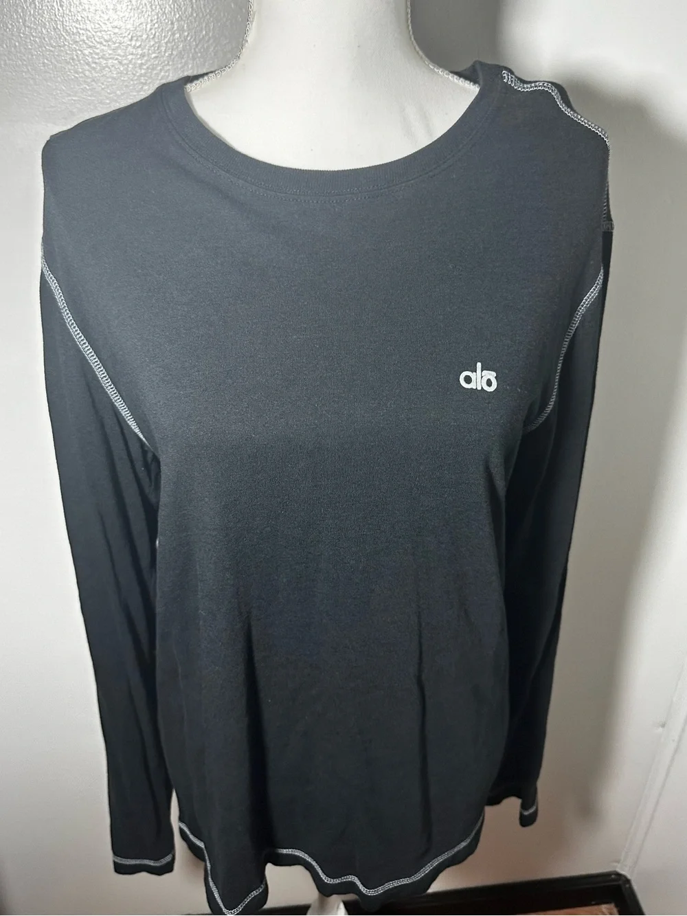 ALO Yoga Cool Fit Crewneck Performance Tee